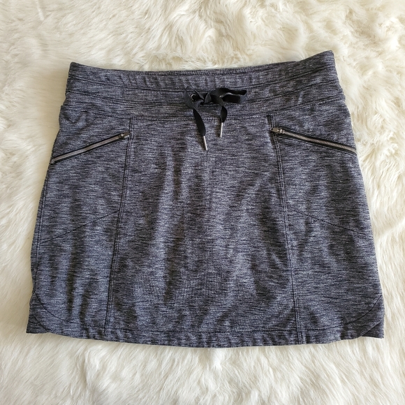 Athleta Metro Skort in Heather Black Size Small - Picture 2 of 11